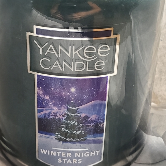 Yankee Candle Winter Night Stars Large Jar Candle - Picture 2 of 3